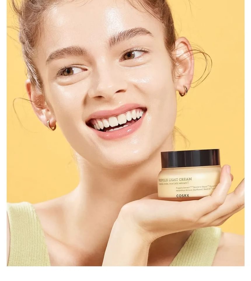 Full Fit Propolis Light Cream